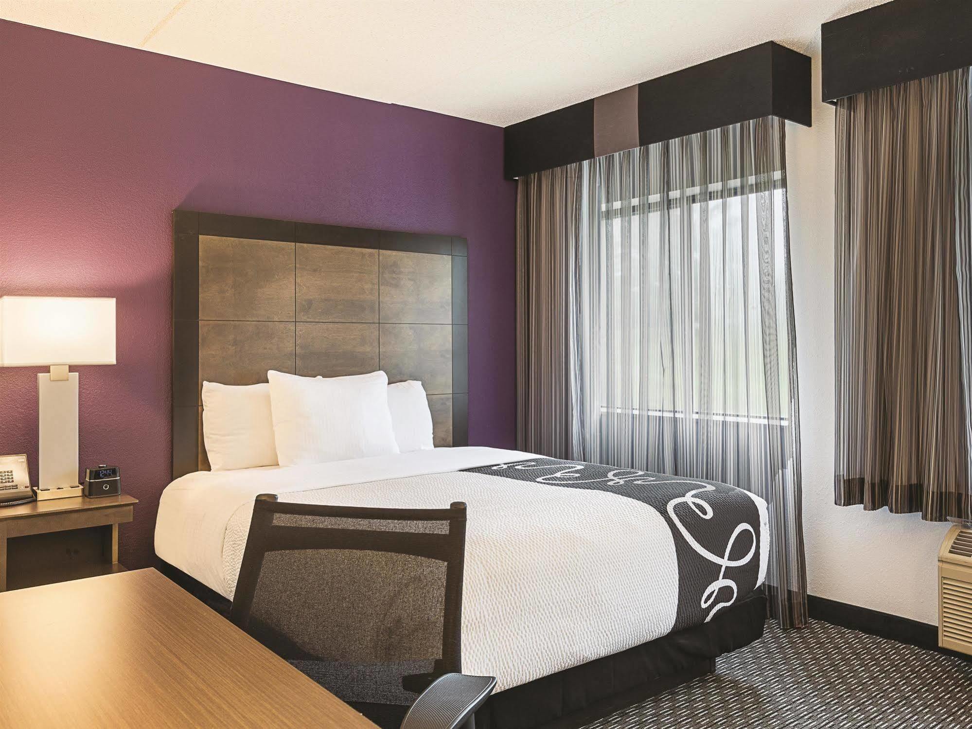 Hotel La Quinta By Wyndham Atlanta Midtown - Buckhead Exterior foto